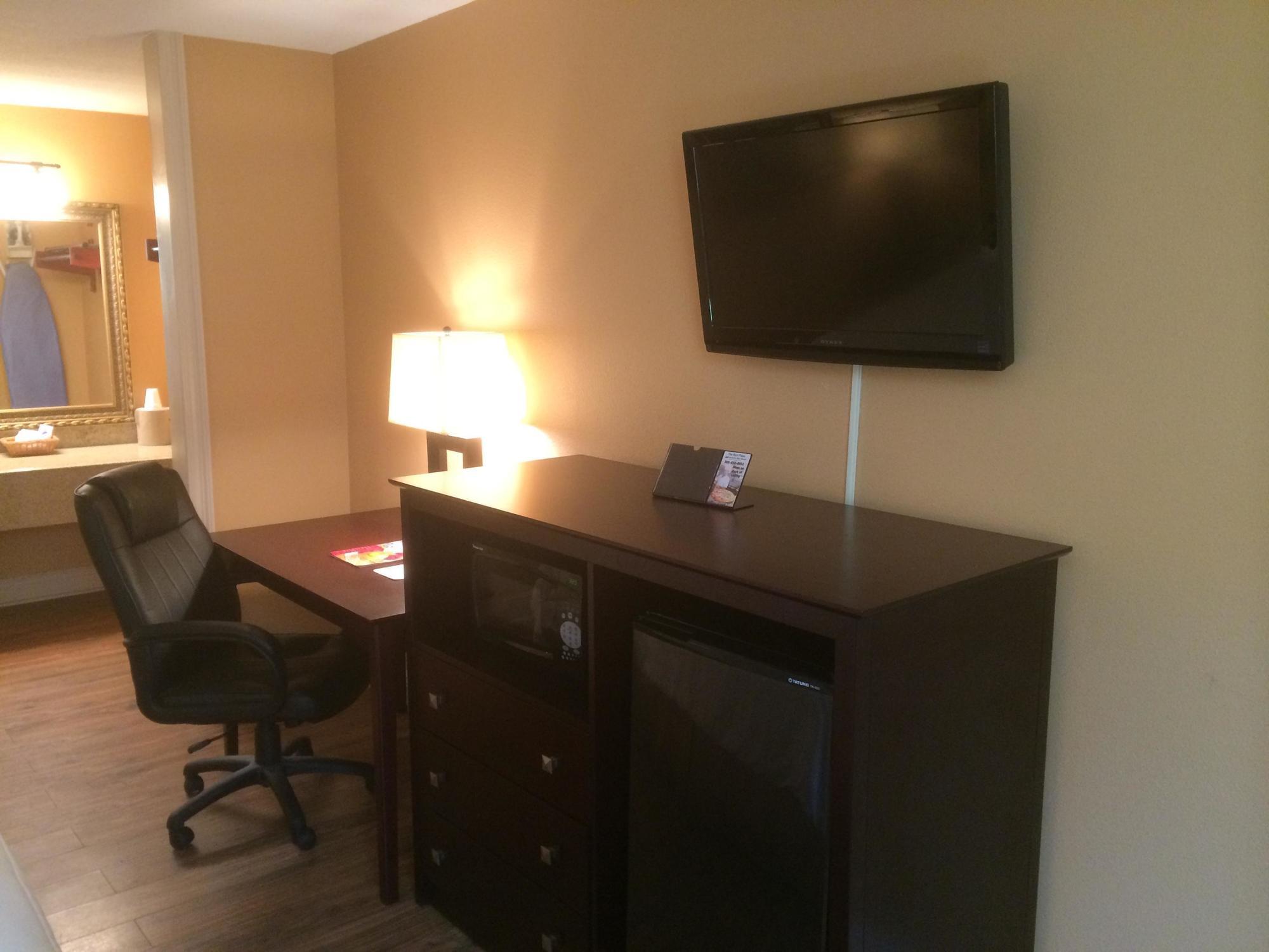 Travelodge By Wyndham East 3* Baton Rouge