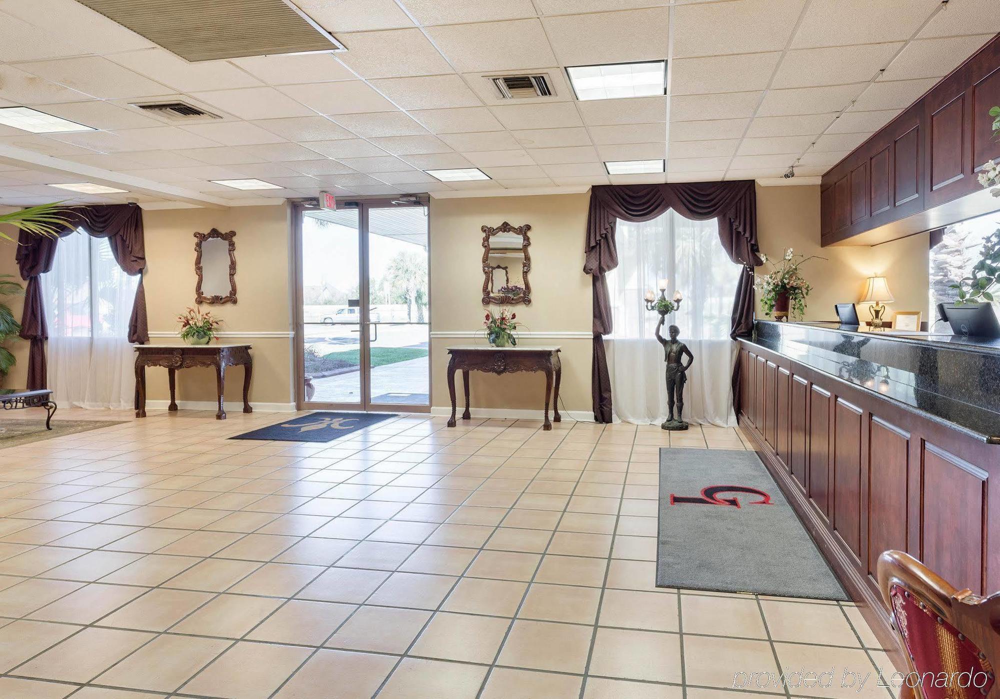 Travelodge By Wyndham East Hotel Baton Rouge