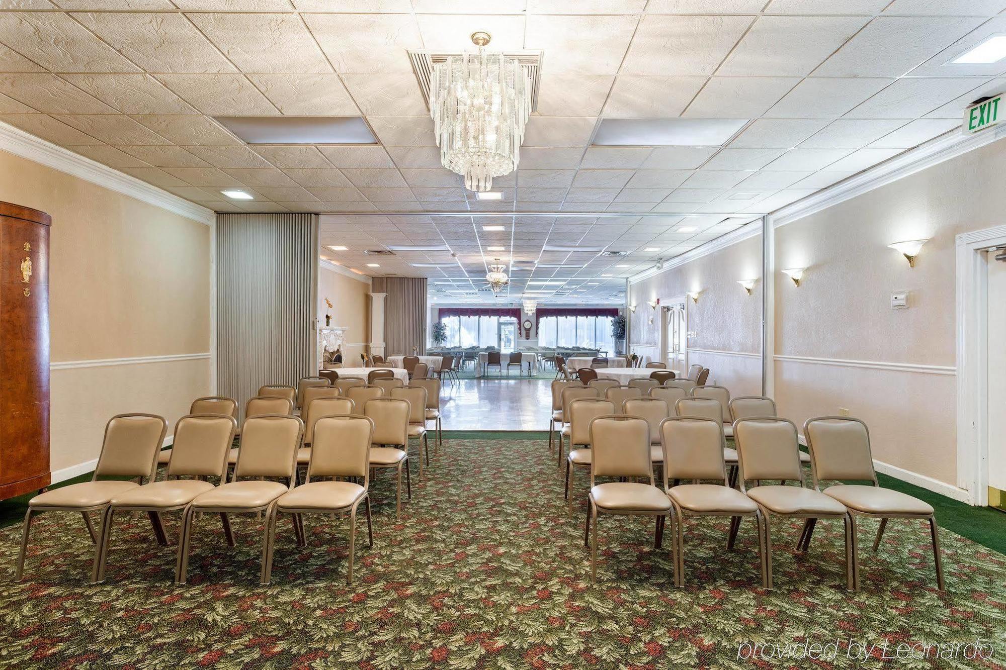Travelodge By Wyndham East Baton Rouge