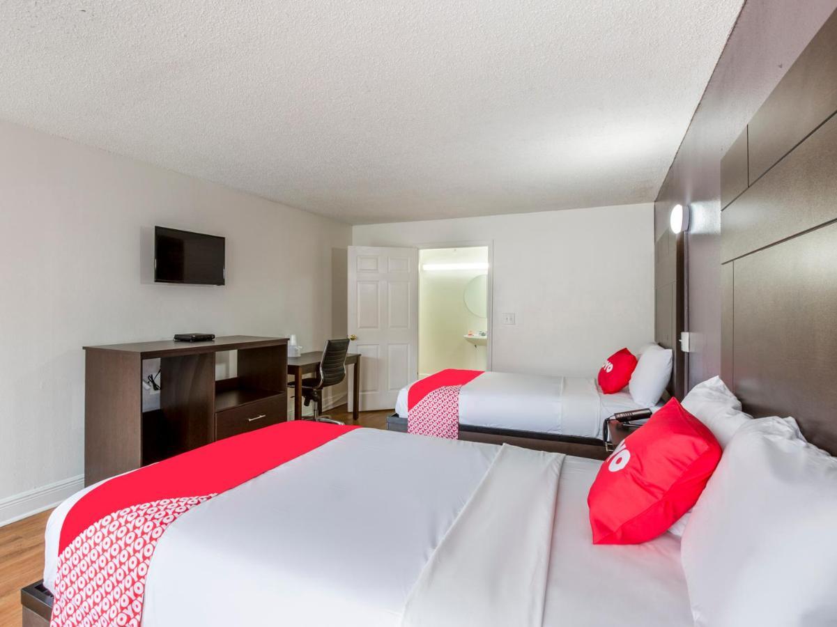 Travelodge By Wyndham East