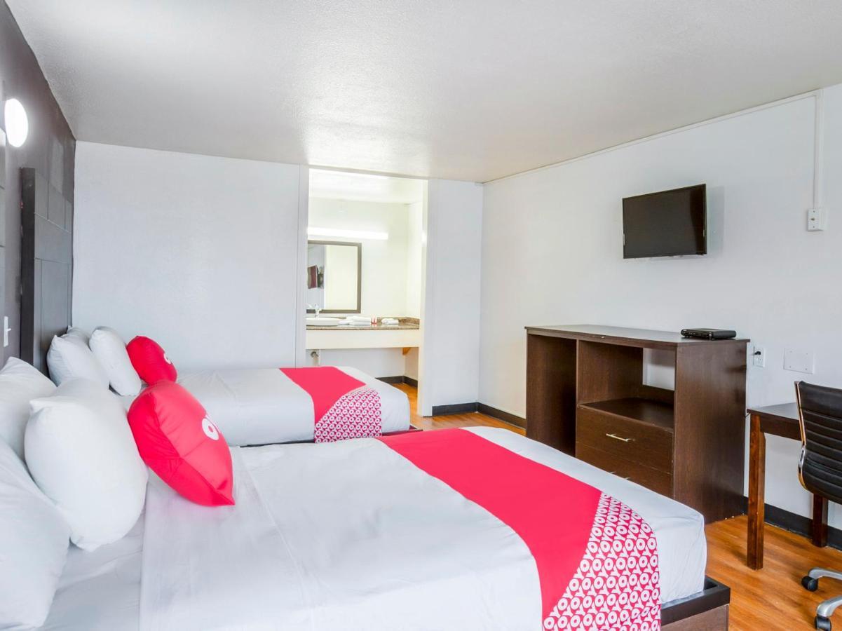 Hotel Travelodge By Wyndham East 3*